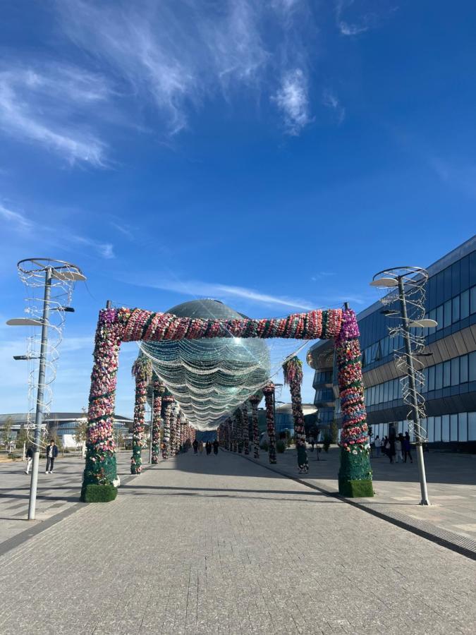 Апартаменты Уютная квартира на Expo Астана Экстерьер фото